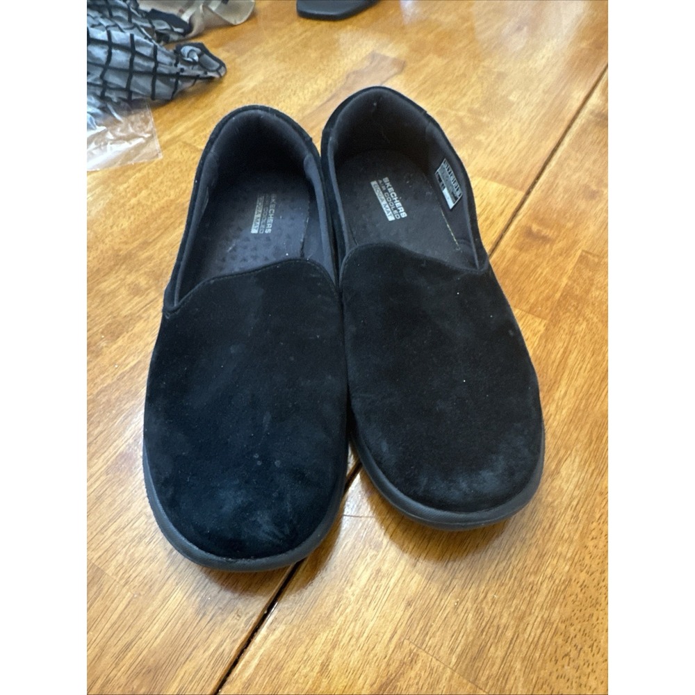 Skechers Go Walk Air Cooled Goga Mat Gen 5 Women 10m Black Slip On Walking Shoe